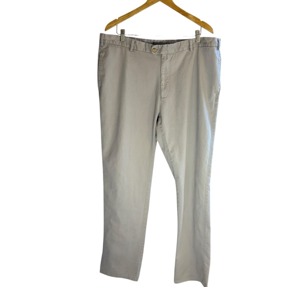 Peter Millar Men’s Pima Cotton Khakis.‎ Size 40 waist x 36 length. GUC Light tan